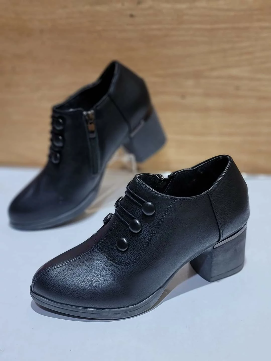 shoe image